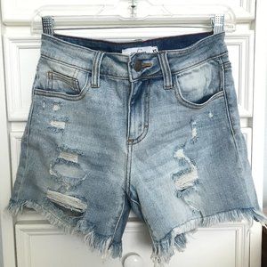 CJLA - Larsen Distressed Shorts - Light Wash // XS